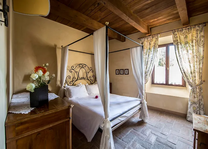 Hotel Castello Di Montegridolfo