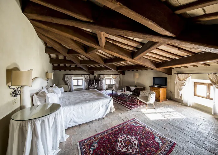 Castello Di Hotel 4*