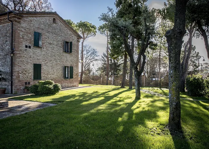 Hotel Castello Di 4*
