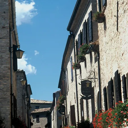 Castello Di Hotel 4*