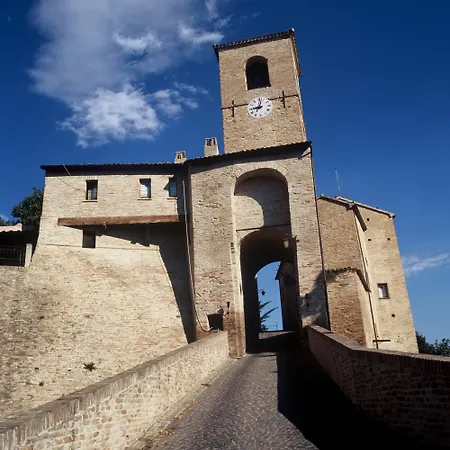 Hotel Castello Di 4*