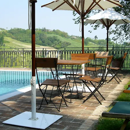 Castello Di Montegridolfo 4*