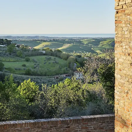 Castello Di Hotel Montegridolfo