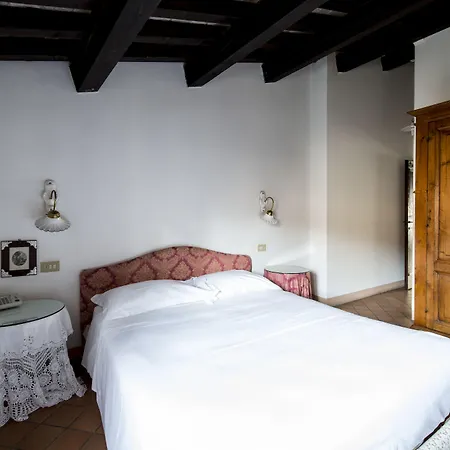 Castello Di 4*