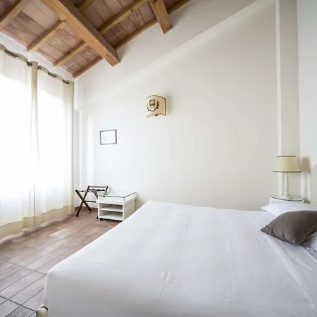 Hotel Castello Di Montegridolfo