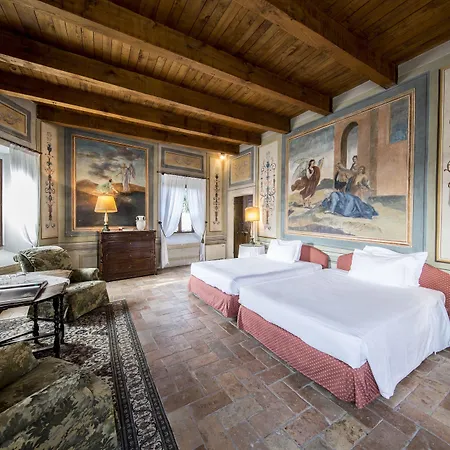 Castello Di 호텔 Belvedere Fogliense