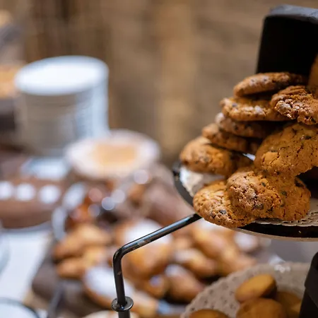 Castello Di Montegridolfo Hotel 4*