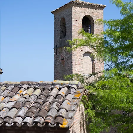 Castello Di Montegridolfo 4*