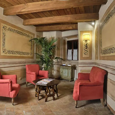 Castello Di Hotel
