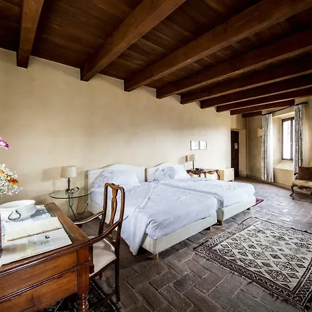 Hotel Castello Di Montegridolfo