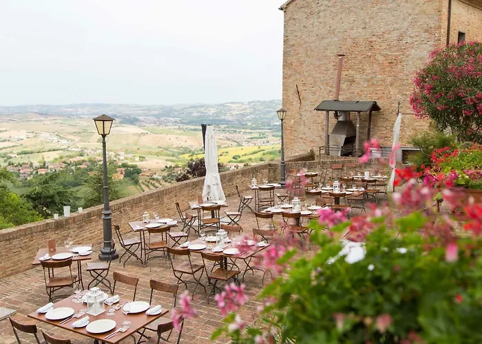 Castello Di Montegridolfo Ξενοδοχείο Montegridolfo